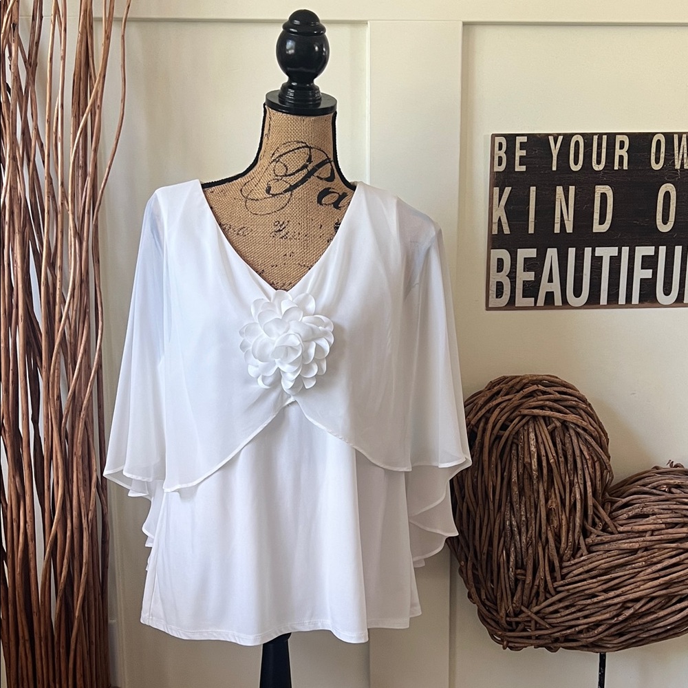 CeCe White Blouse with Floral Detail